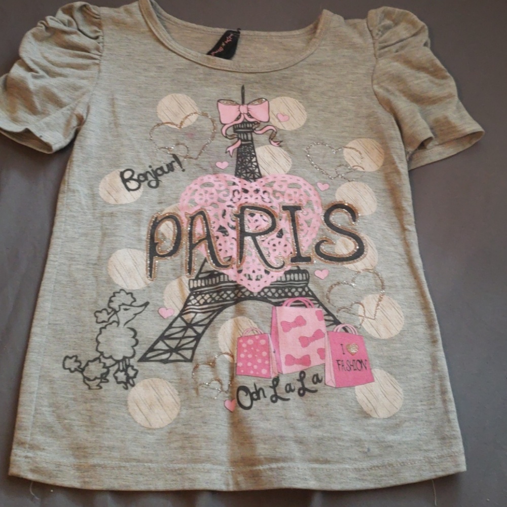 Paris Graphic Tee